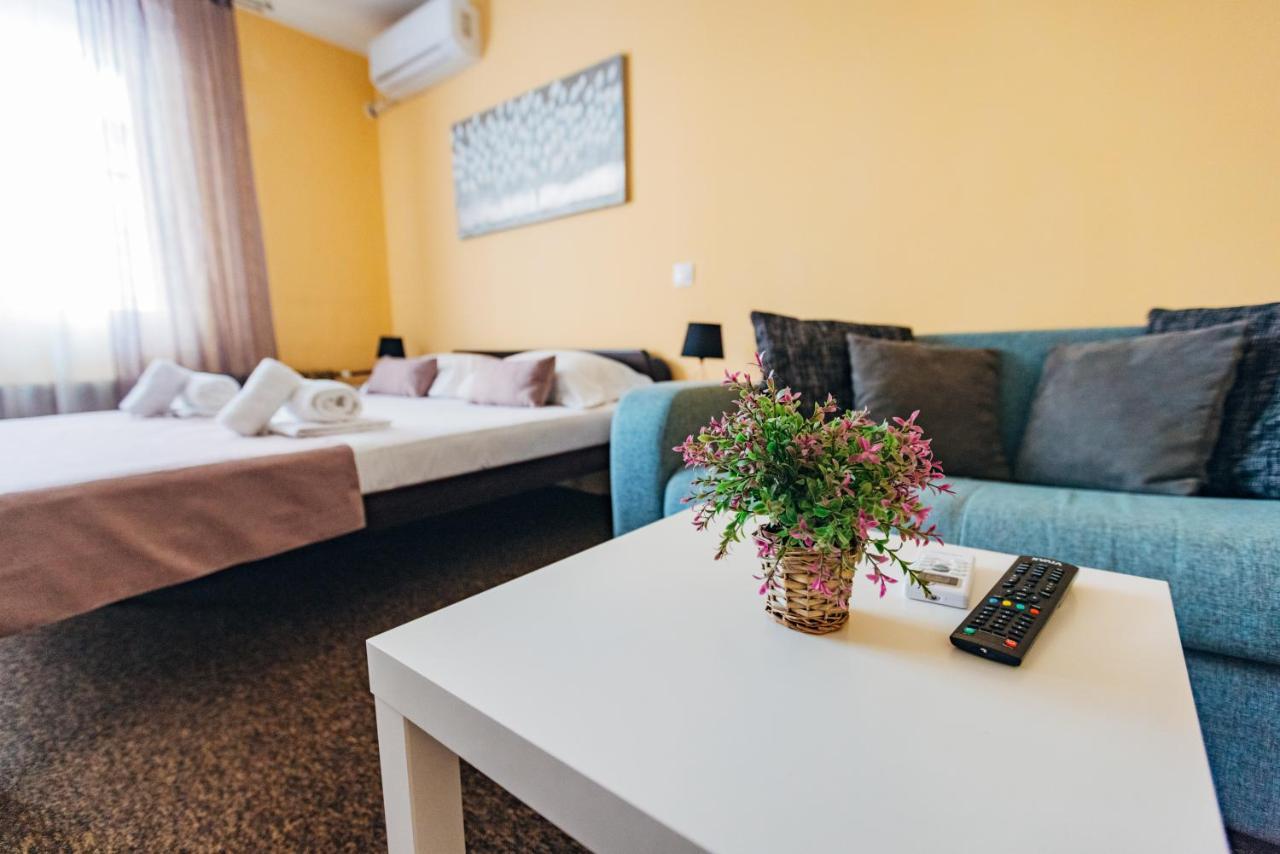 Laguna Green Guest House Ni Buitenkant foto